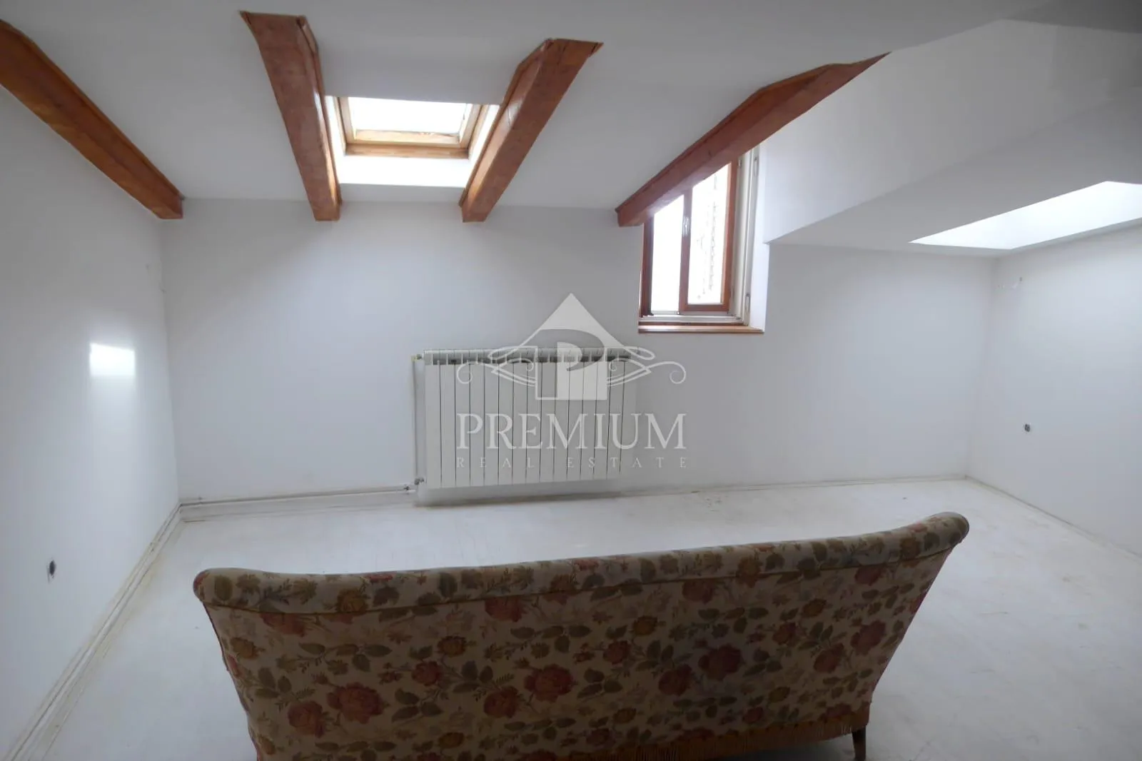 stan u opatijskoj vili blizu šetnice, centar - slika 4
