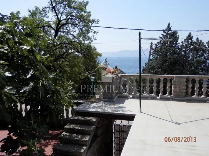 prizemna kuća sa vrtom u blizini mora - slika 2