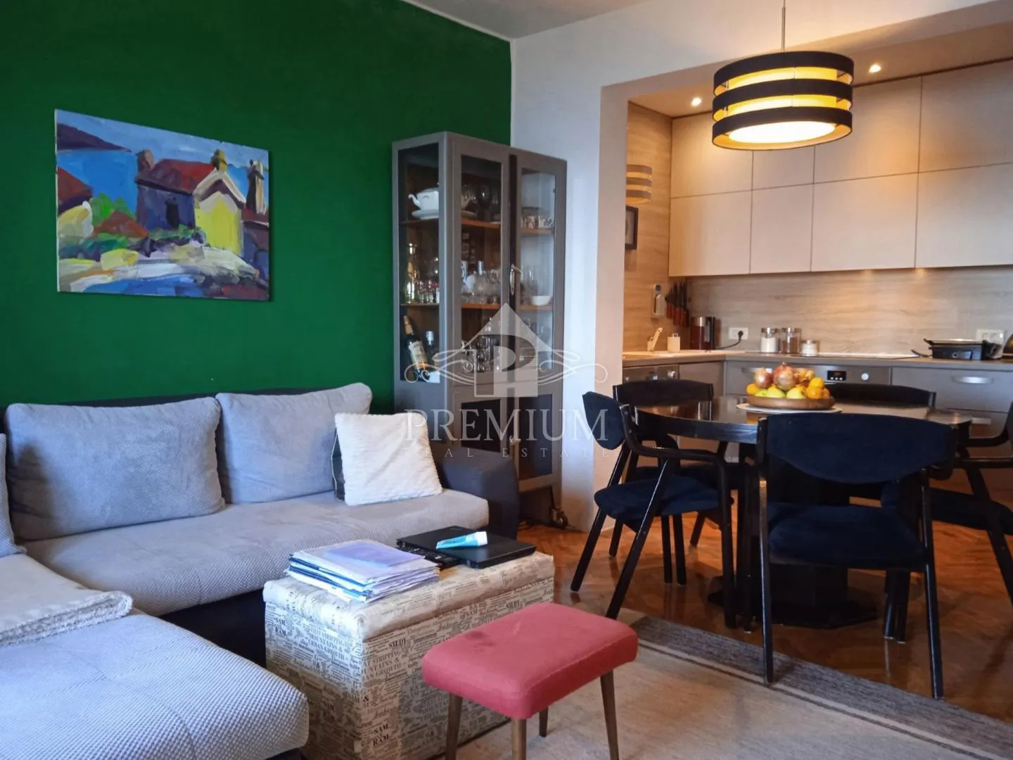 stan 54,69 m2, parking, blizina mora i centra - slika 4