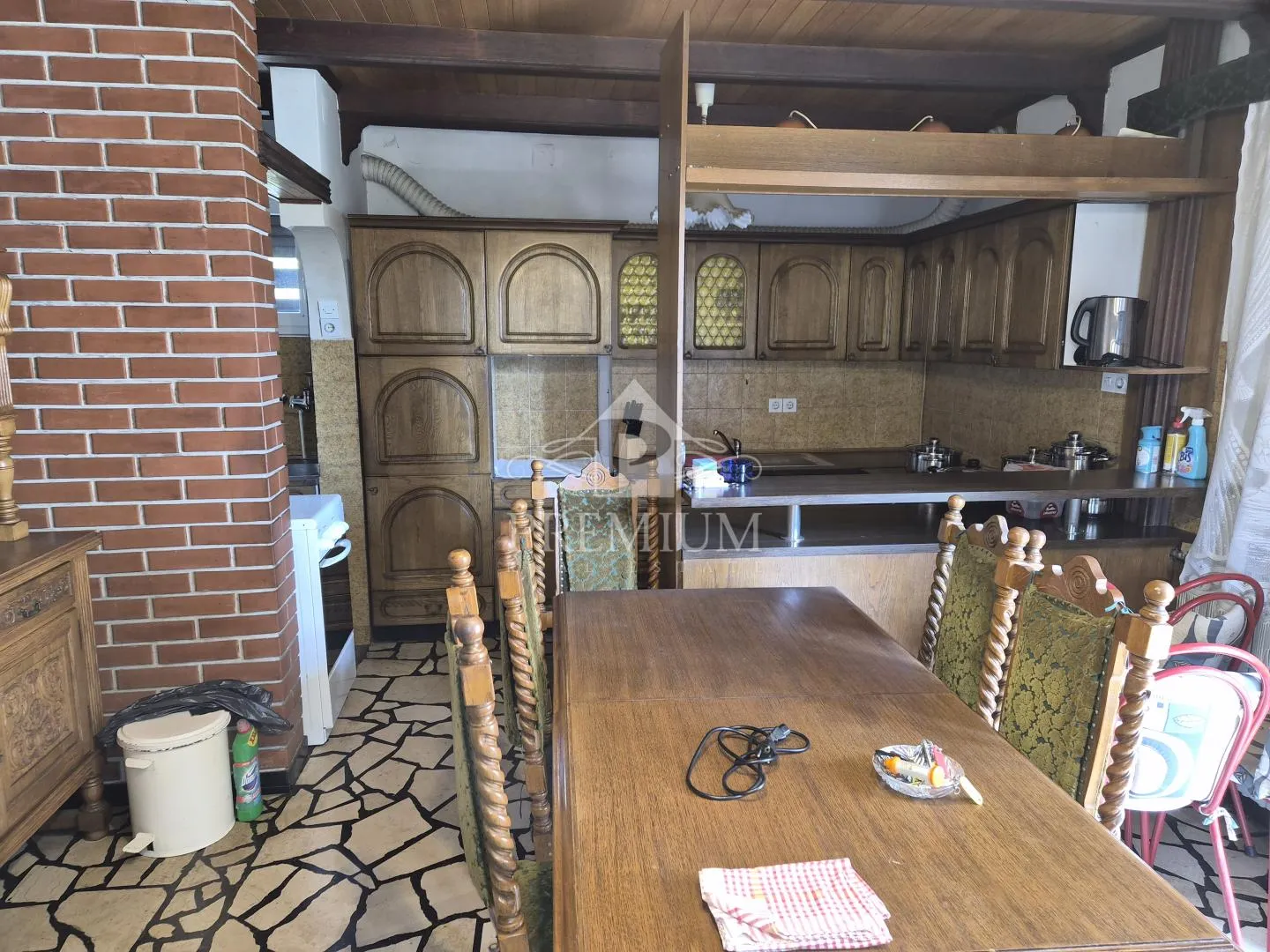 kuća pogodna za turizam - slika 16