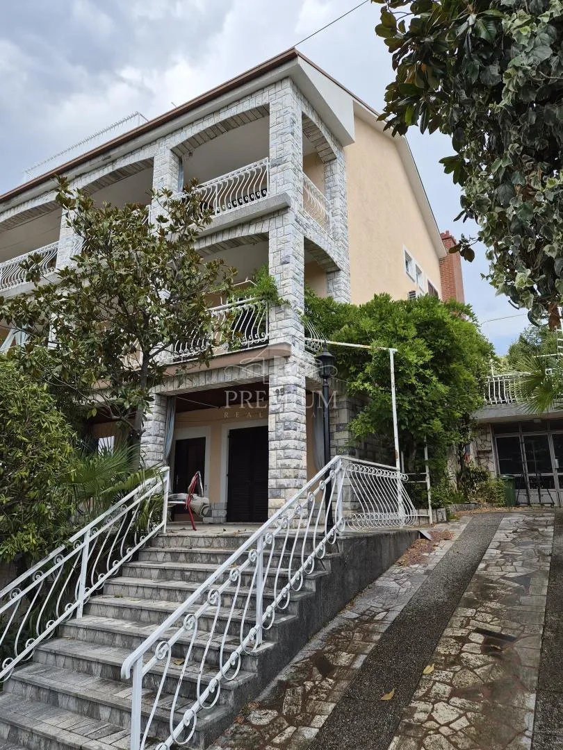 kuća pogodna za turizam - slika 6