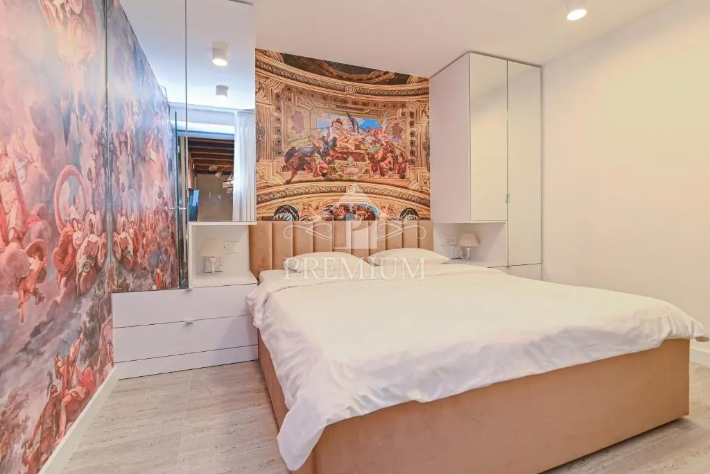 stan i apartman u centru opatije - slika 28