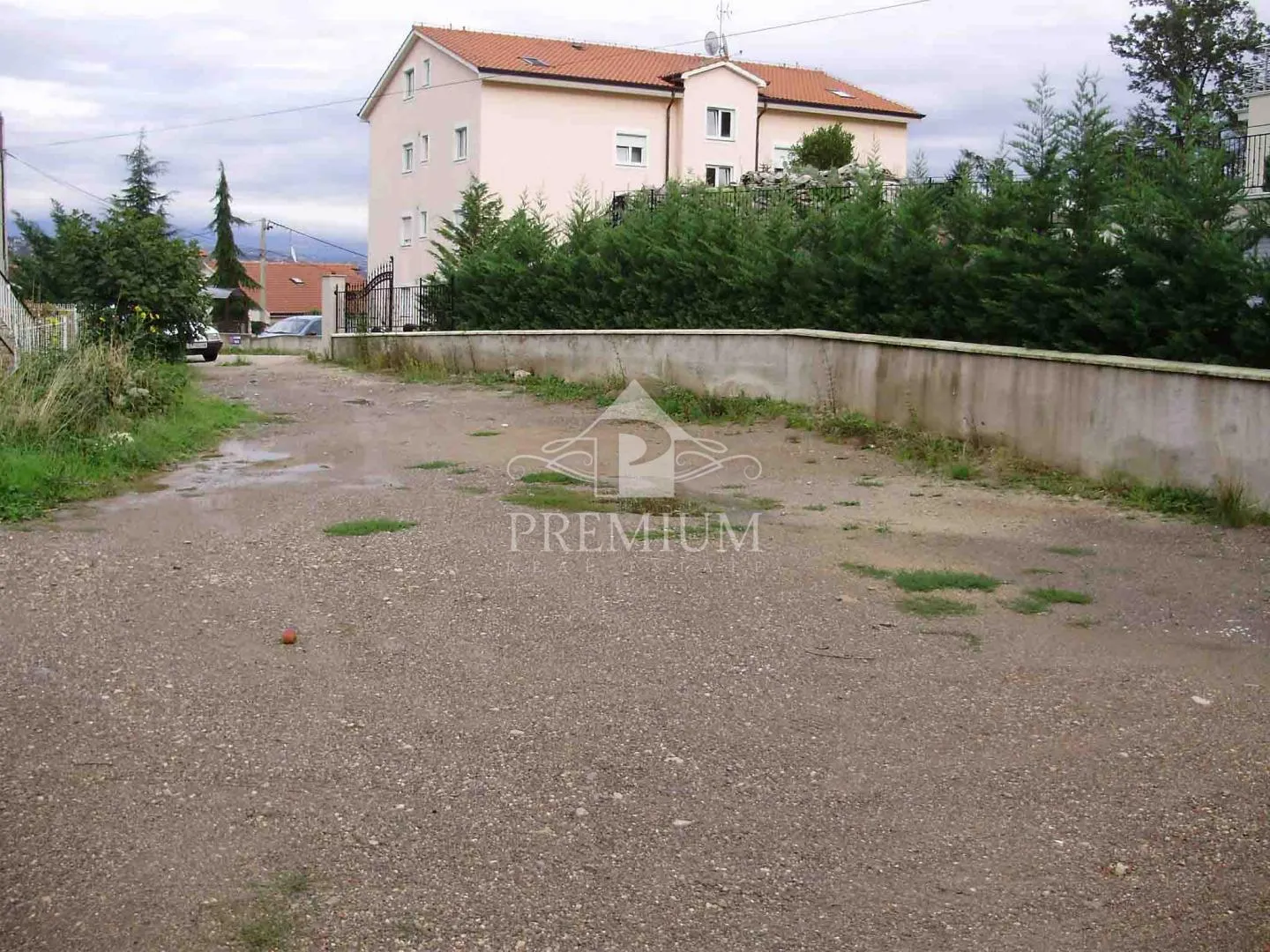 građevinsko zemljište 1578 m2, mirna lokacija - slika 5