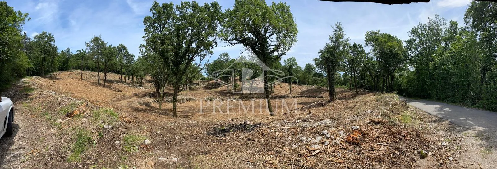 velika parcela sa predivnim pogledom, mirna lokacija, t-1 zona - slika 11