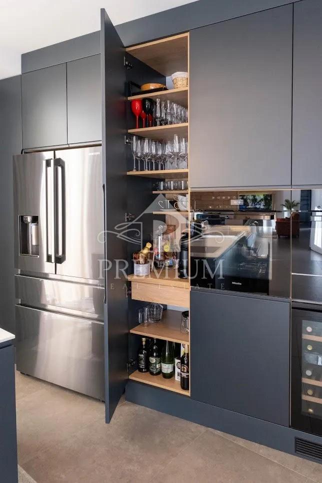 penthouse u novogradnji sa čarobnim pogledom - slika 42