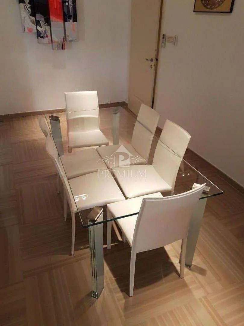 adaptiran stan u staroj vili blizu centra i mora, garaža, pogled - slika 19