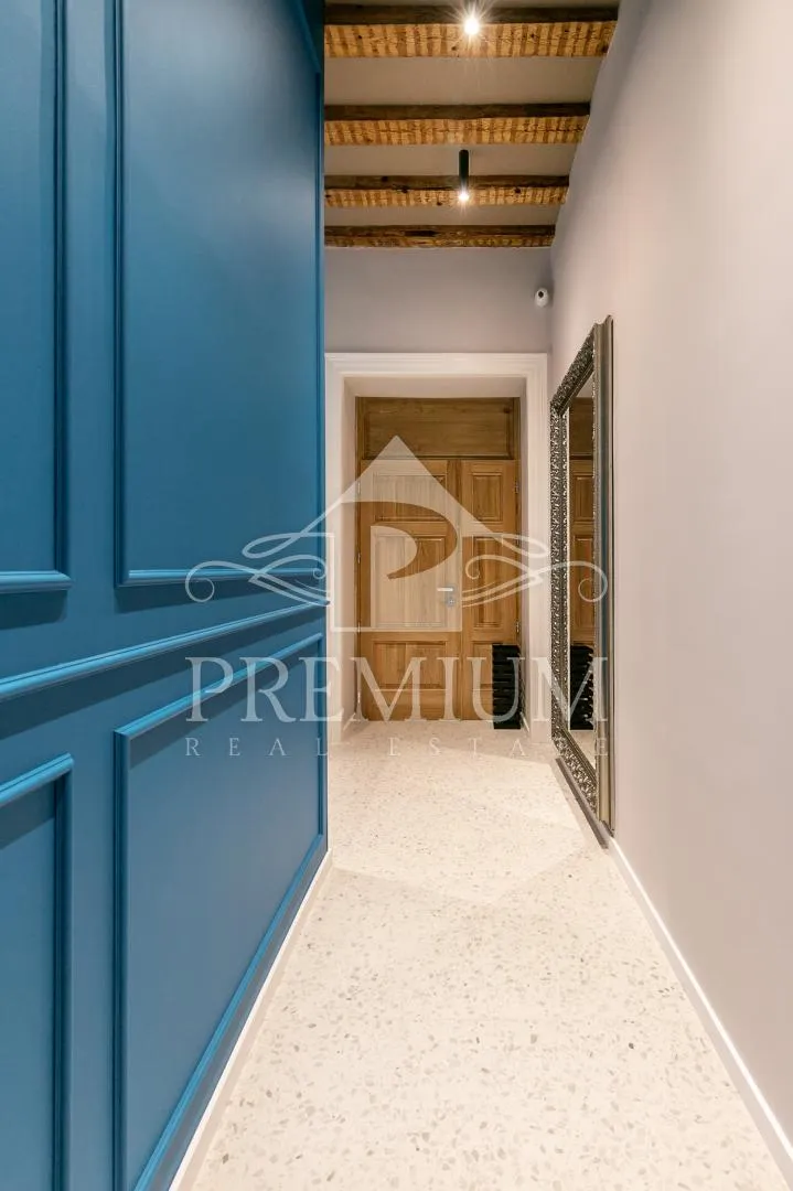 luksuzan stan, 160 m2, 2 app + 3 sobe - slika 61