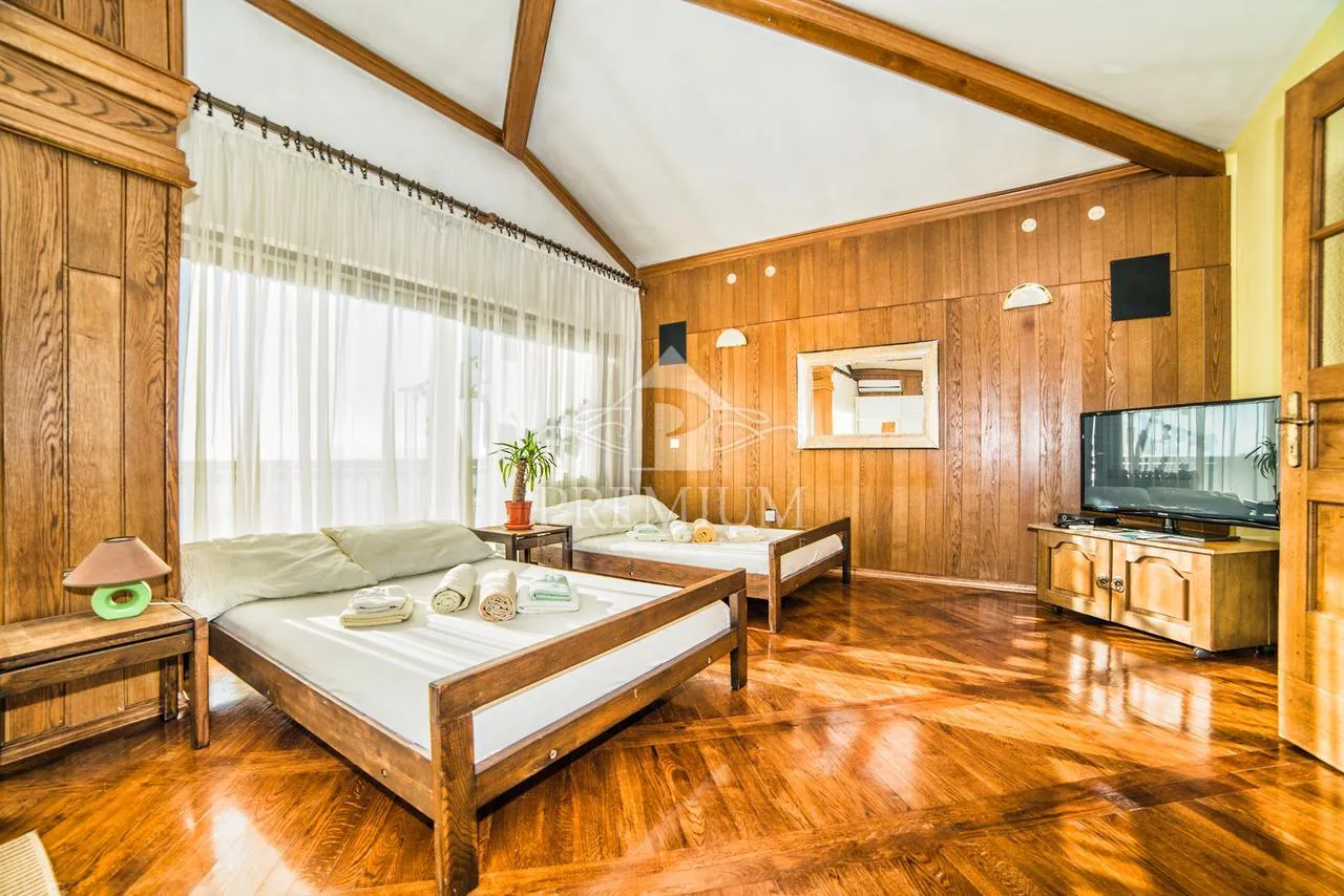 samostojeća apartmanska kuća sa prekrasnim pogledom - slika 36