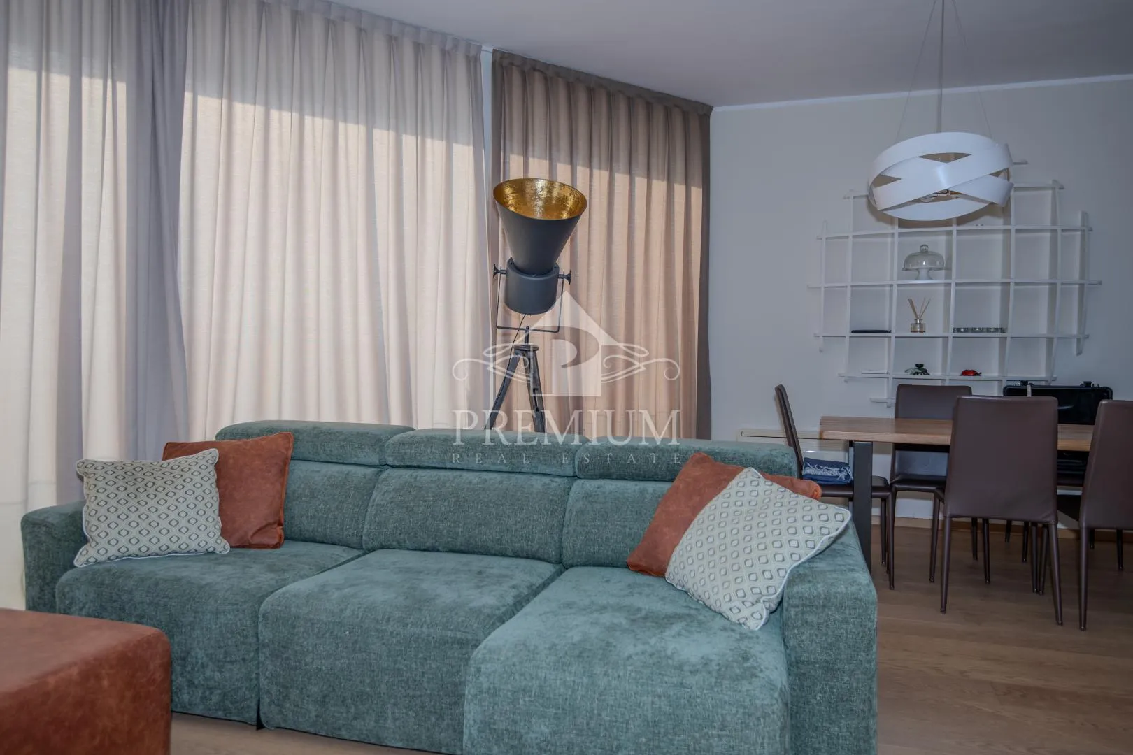 penthouse u novogradnji sa čarobnim pogledom - slika 7
