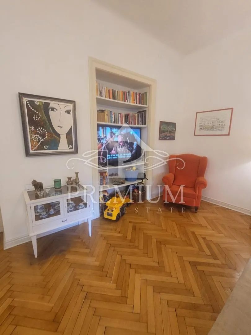 komforan gospodski stan u centru rijeke - slika 4