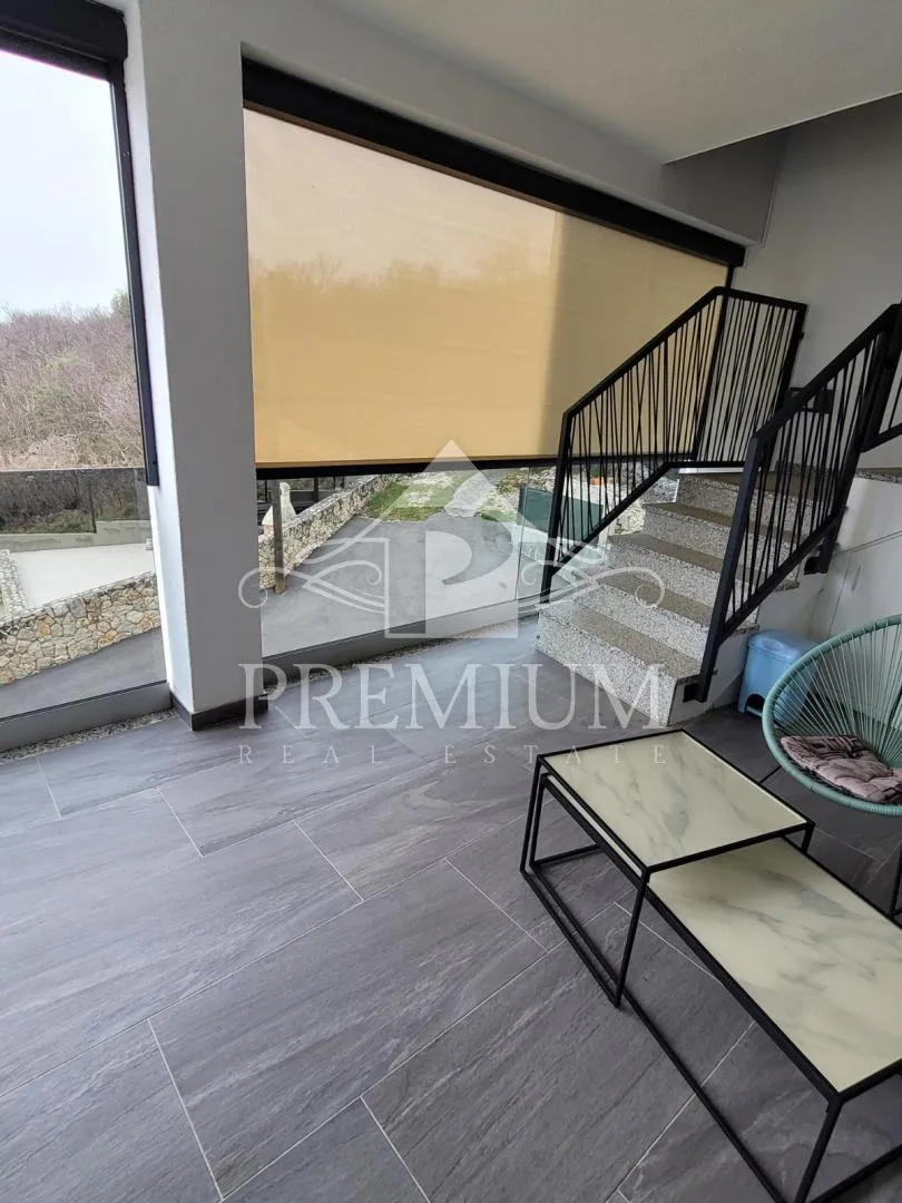 penthouse sa krovnom terasom, panoramski pogled, garaža - slika 28