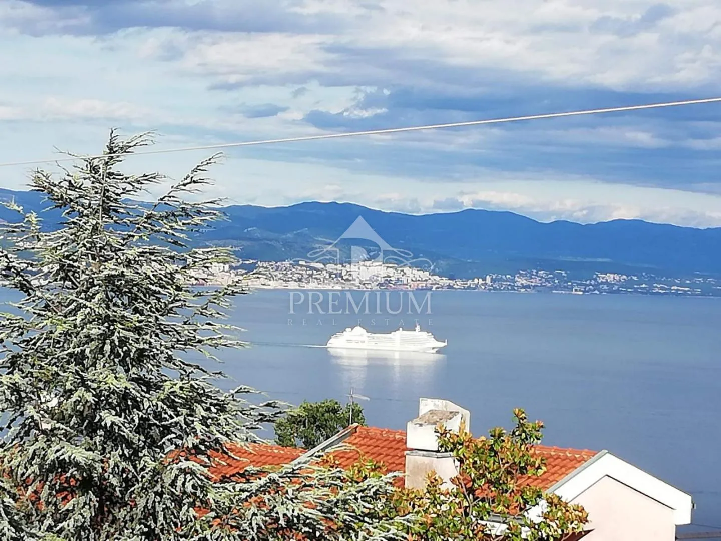stan 97,76 m2 sa prekrasnim pogledom na kvarner - slika 2