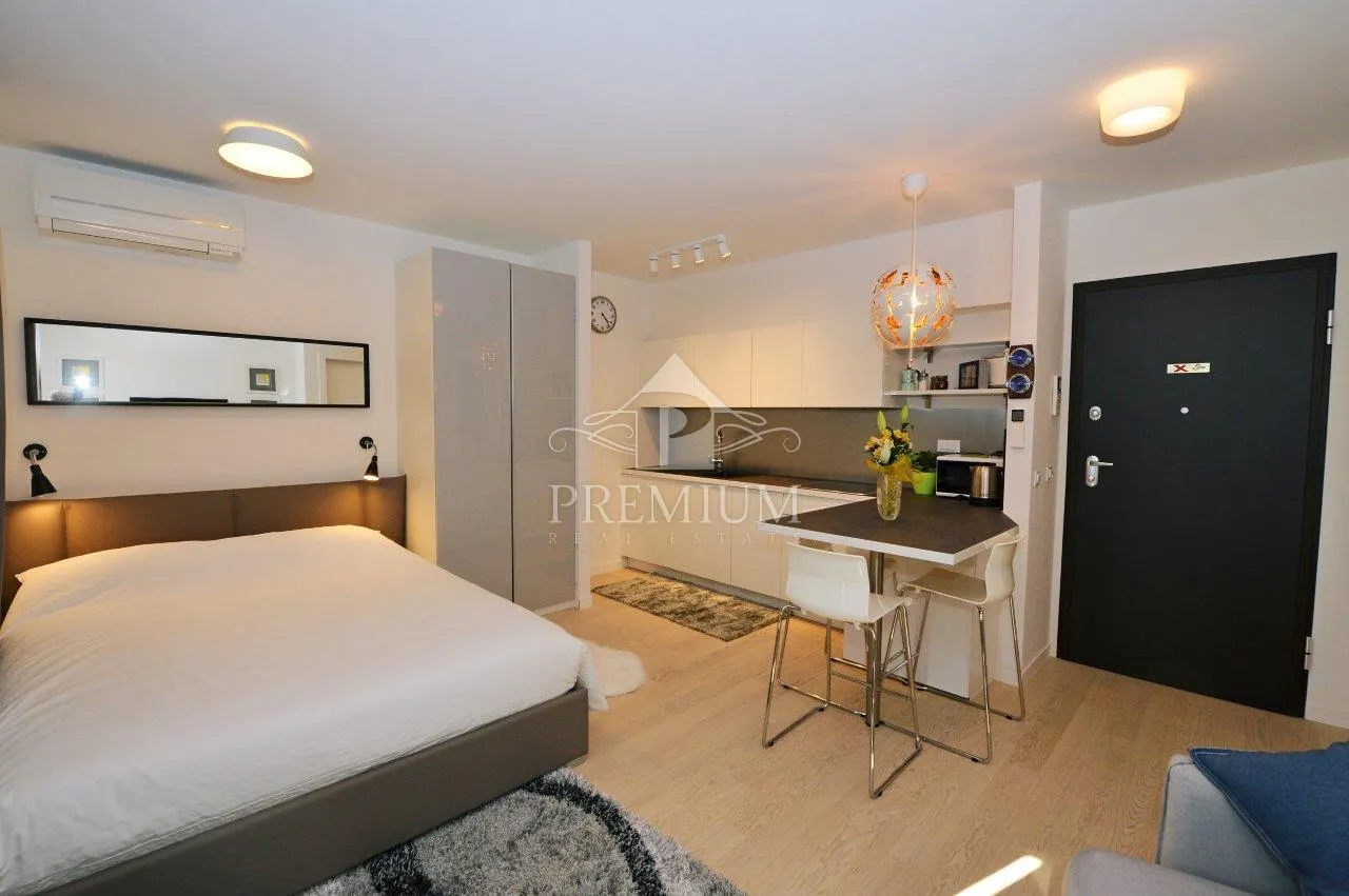 apartman na mirnoj lokaciji, novogradnja, parking, pogled - slika 2