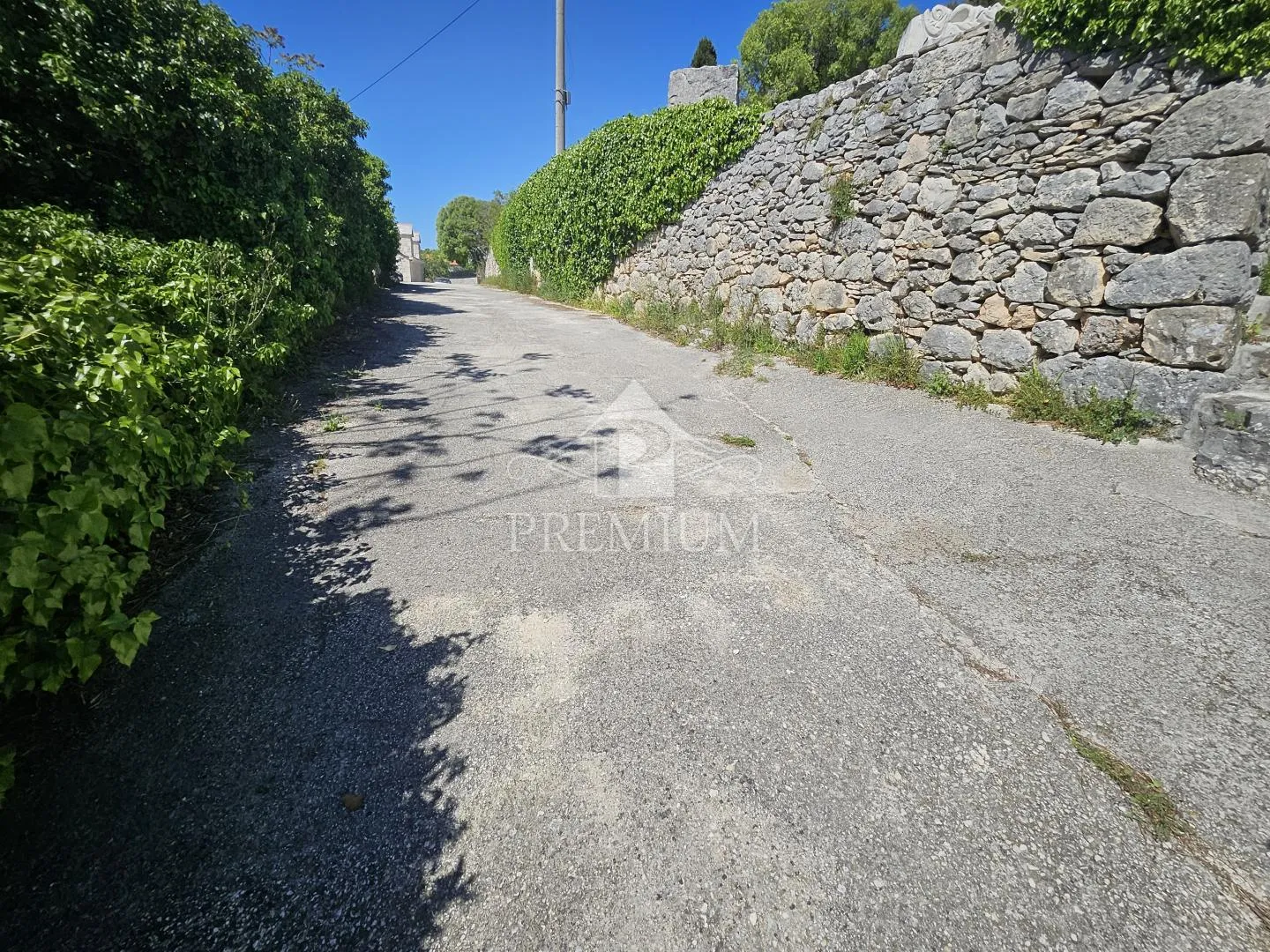 zemljište sa fascinantnim pogledom, lokacija odlična! - slika 11