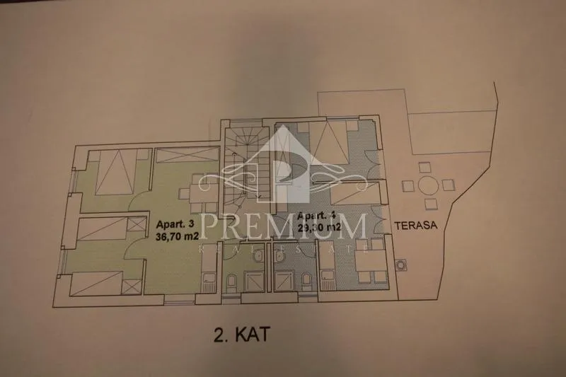 stara jezgra, kuća na 4 etaže, 5 apartmana, pogodno za razne djelatnosti - slika 65