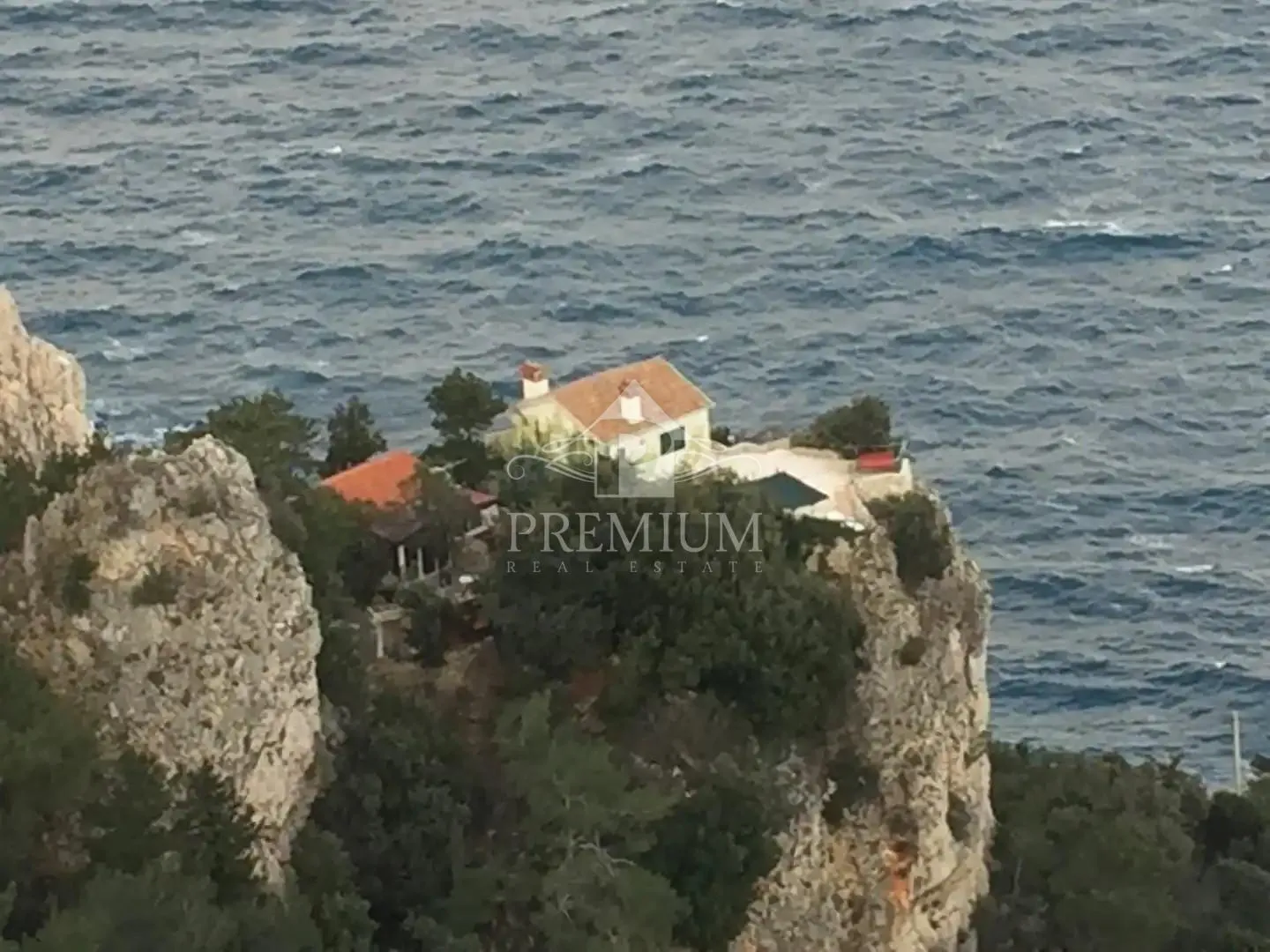 kuća na litici iznad mora, rijetkost u ponudi!!! - slika 60