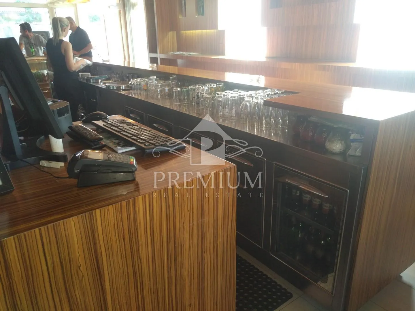 caffe bar, potpuno opremljen, uhodan - slika 7