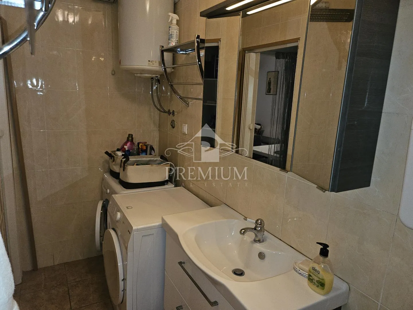 apartman sa parkingom blizu mora - slika 12