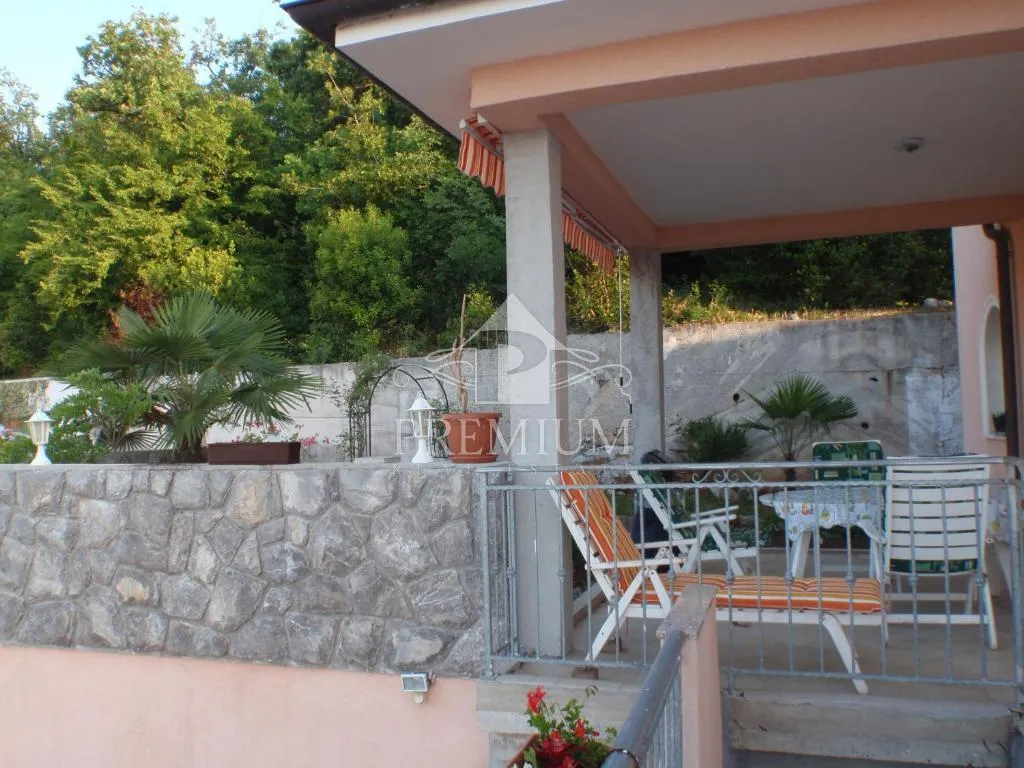 troetažni stan 290 m2, blizina mora, pogled,garaža - slika 5