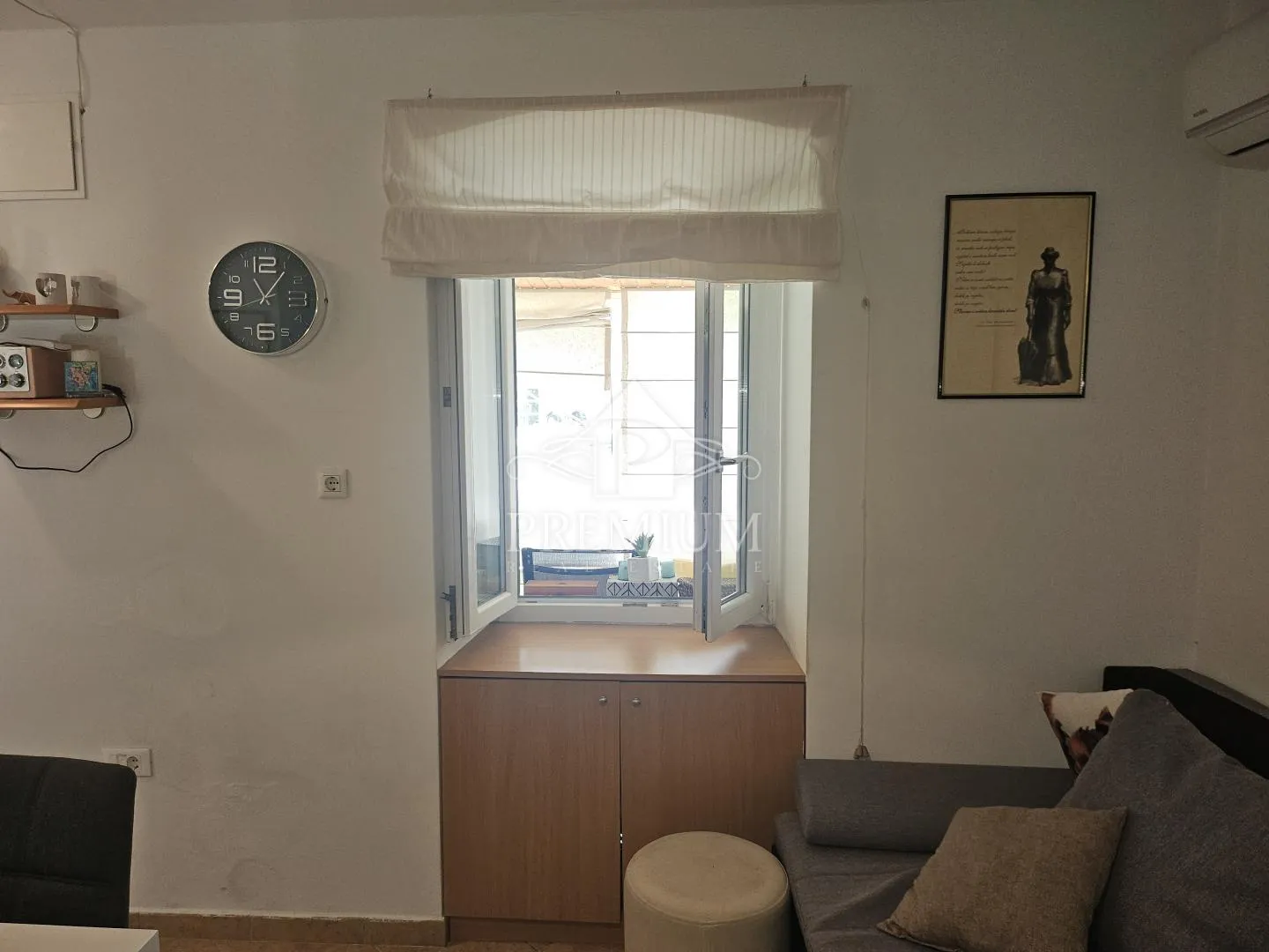 apartman sa parkingom blizu mora - slika 7