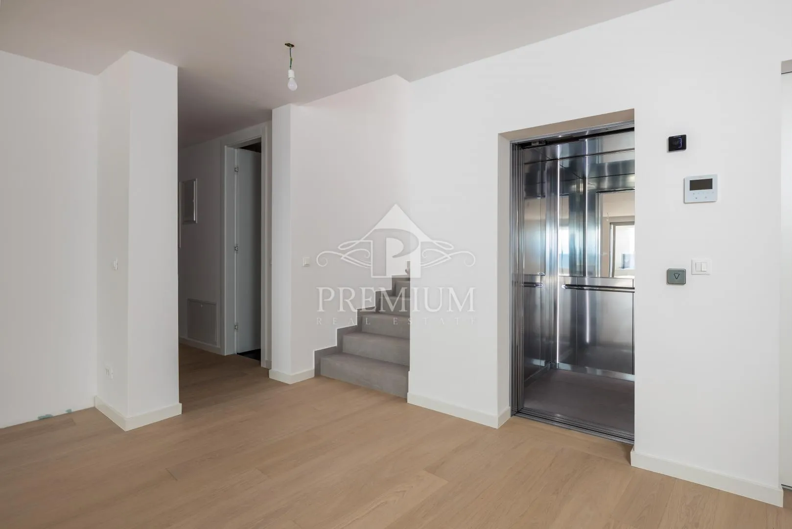 penthouse sa bazenom, lift, garaža, pogled - slika 35