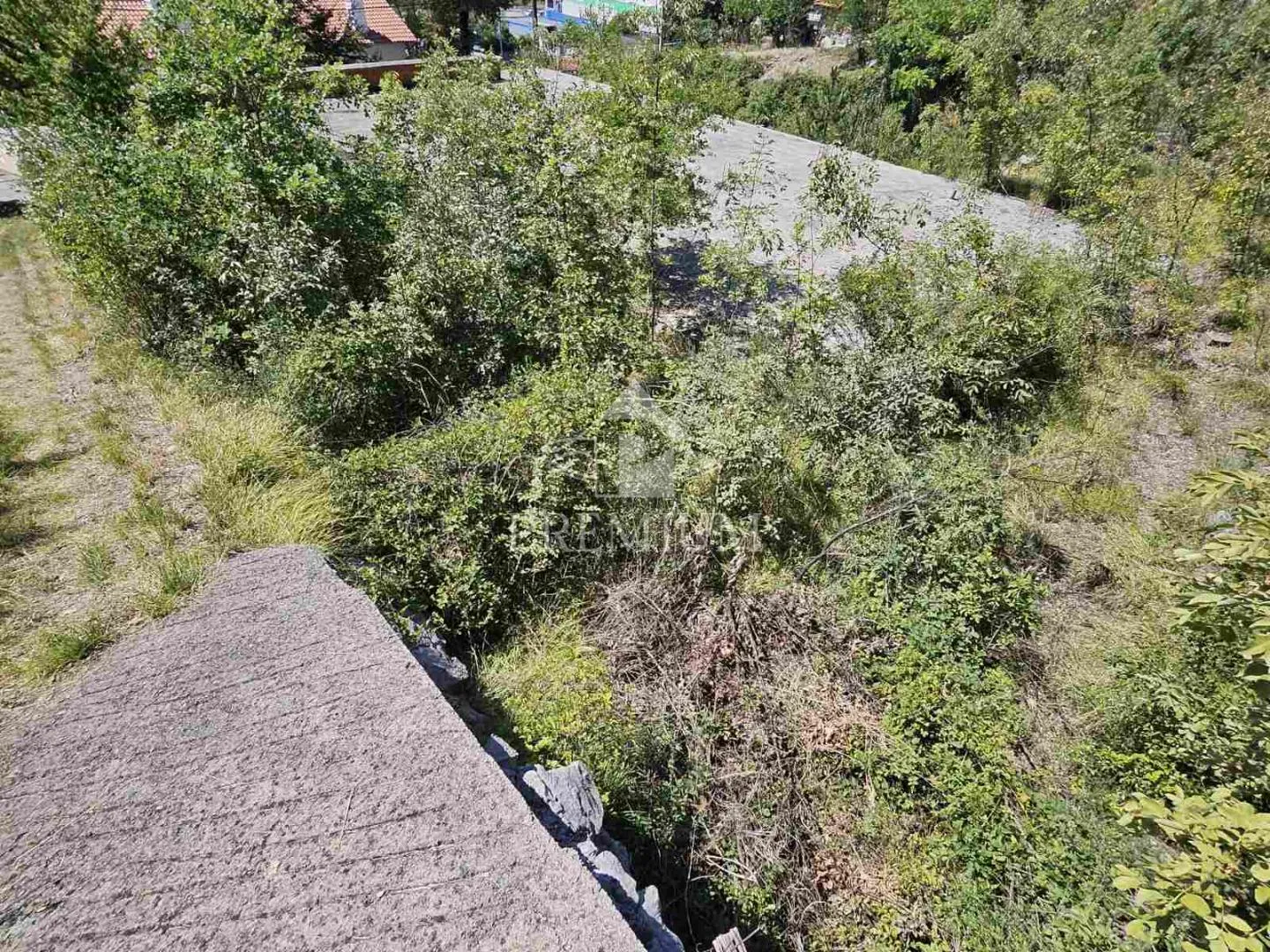 zemljište sa započetom gradnjom - slika 6