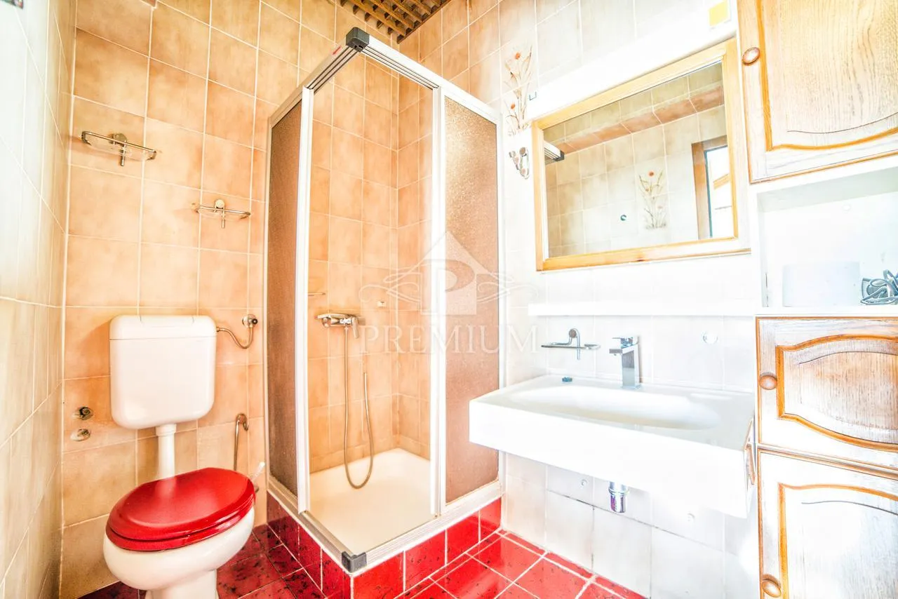 samostojeća apartmanska kuća sa prekrasnim pogledom - slika 26