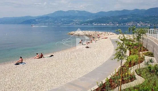 apartman na mirnoj lokaciji, novogradnja, parking, pogled - slika 27