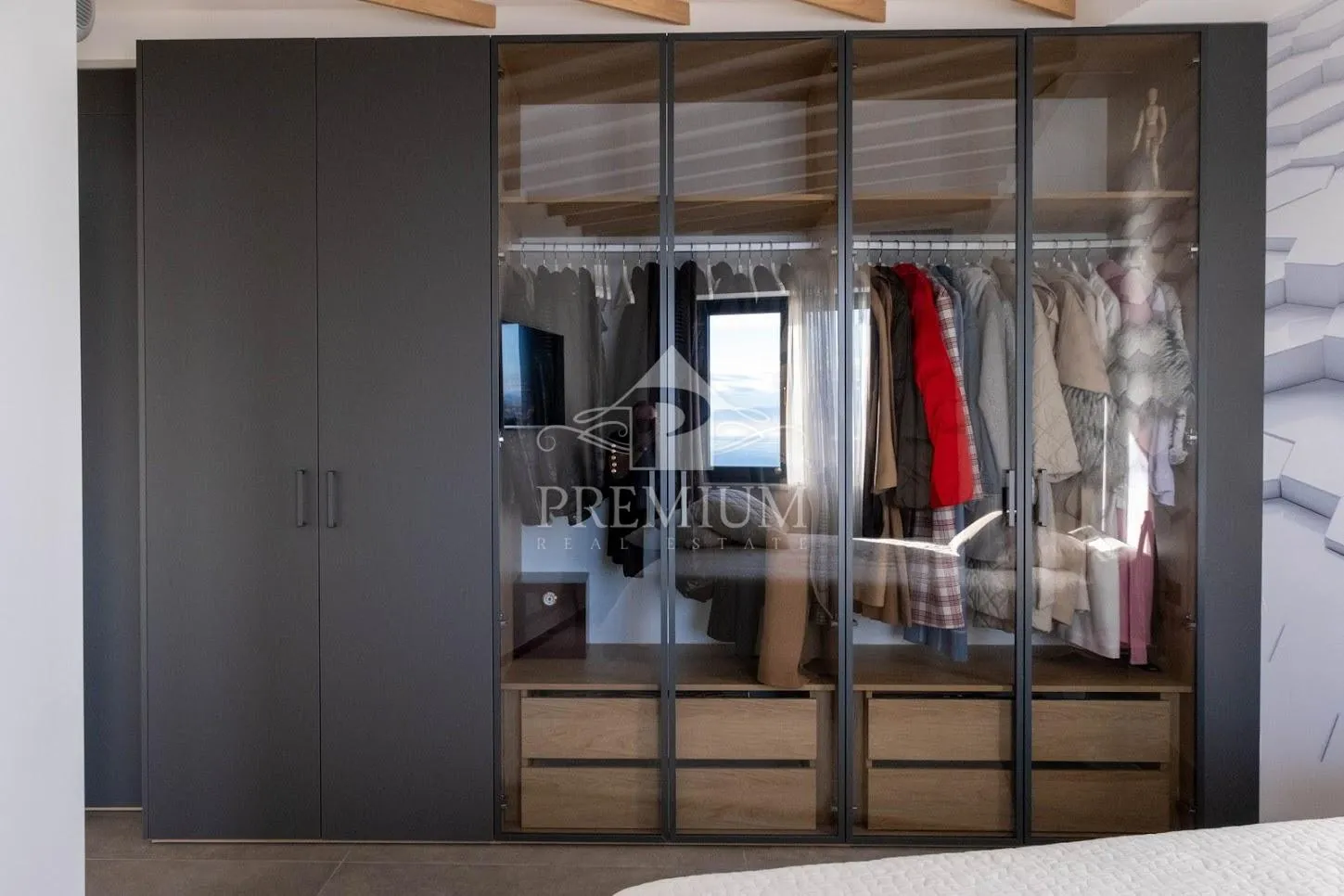 penthouse u novogradnji sa čarobnim pogledom - slika 35
