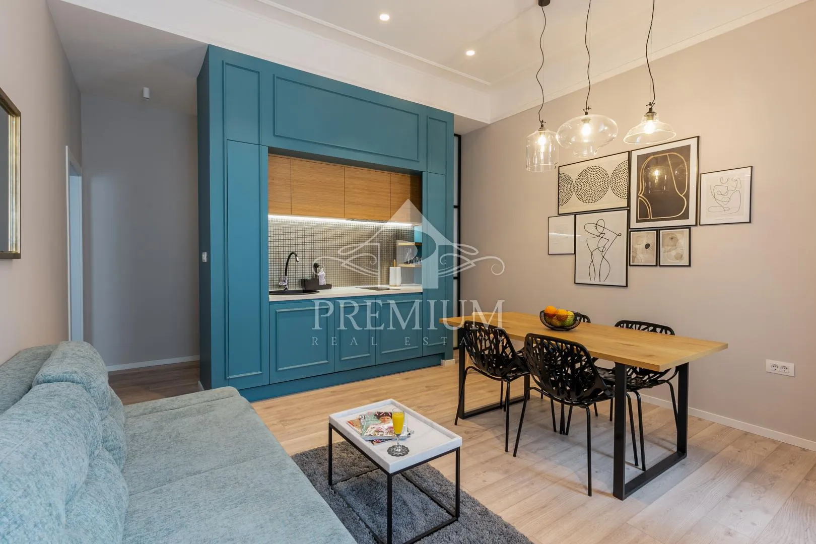 luksuzan stan, 160 m2, 2 app + 3 sobe - slika 39