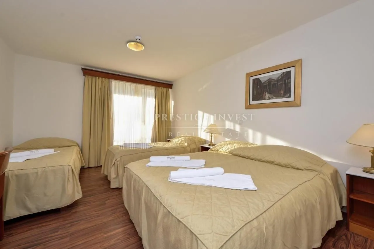 hotel s 30 soba u blizini mora u centru zadra - slika 32