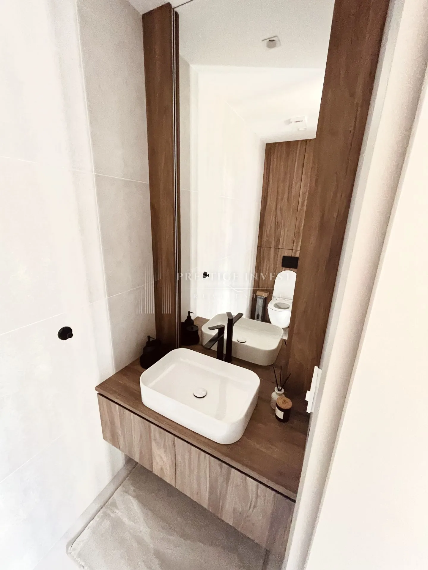 rogoznica- centar- luksuzan namješten penthouse - slika 65