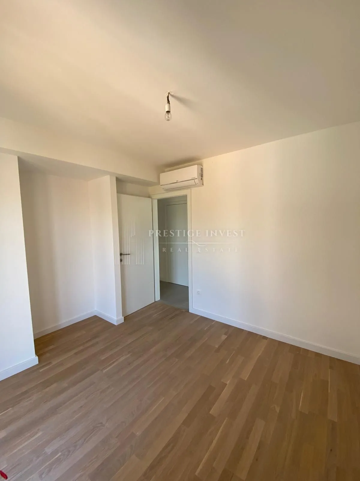 diklo- trosoban penthouse s krovnom terasom i pogledom na more - slika 13
