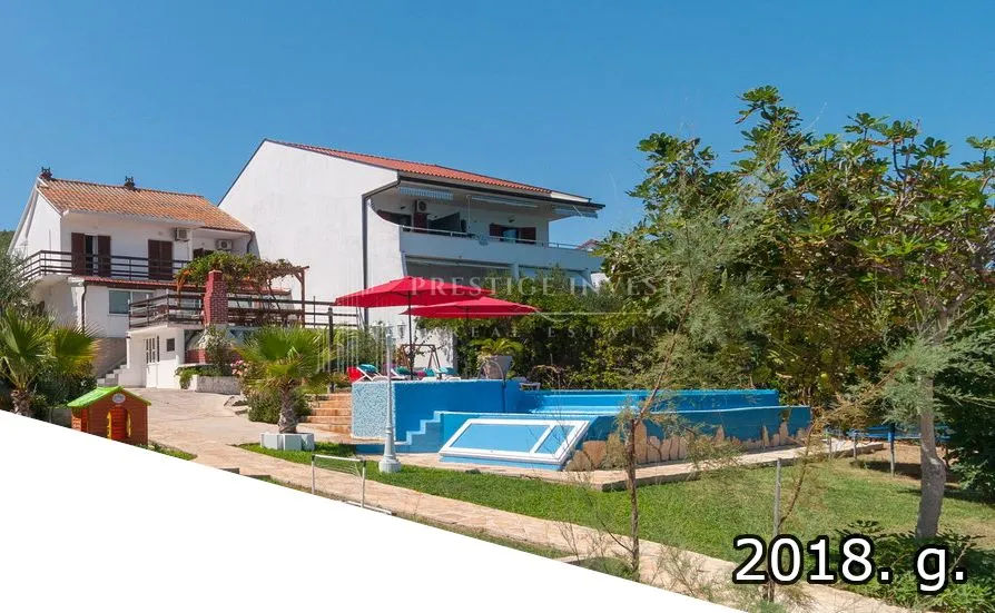 villa prvi red uz more, trogir, čiovo - slika 2