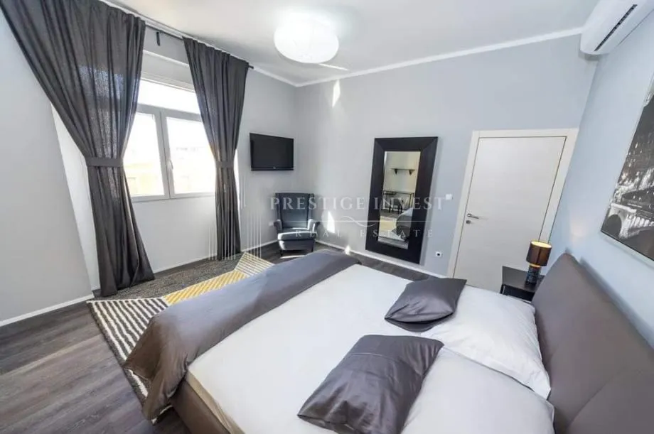 zadar- centar- prvi red uz more- 76m2- prilika - slika 11