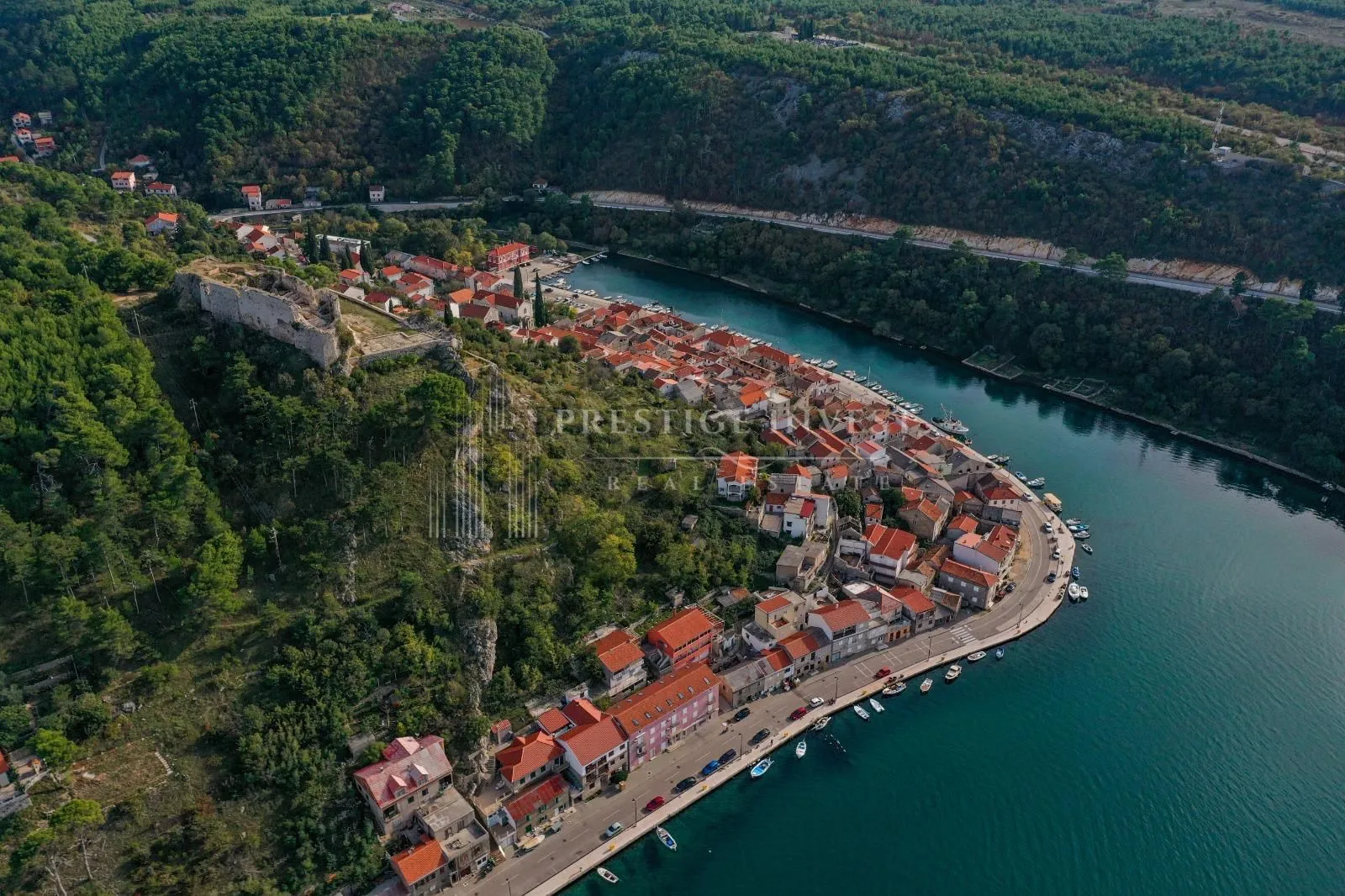 NOVIGRAD- Građ. zemljište - 2548m2 -Pogled na more