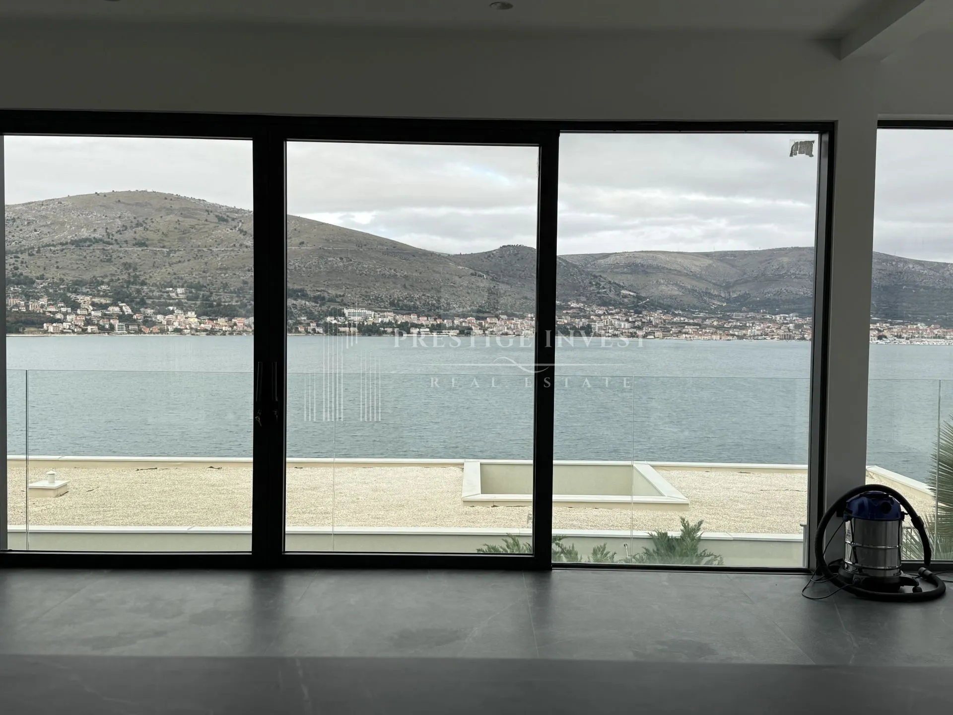 luksuzna vila panoramic - slika 16