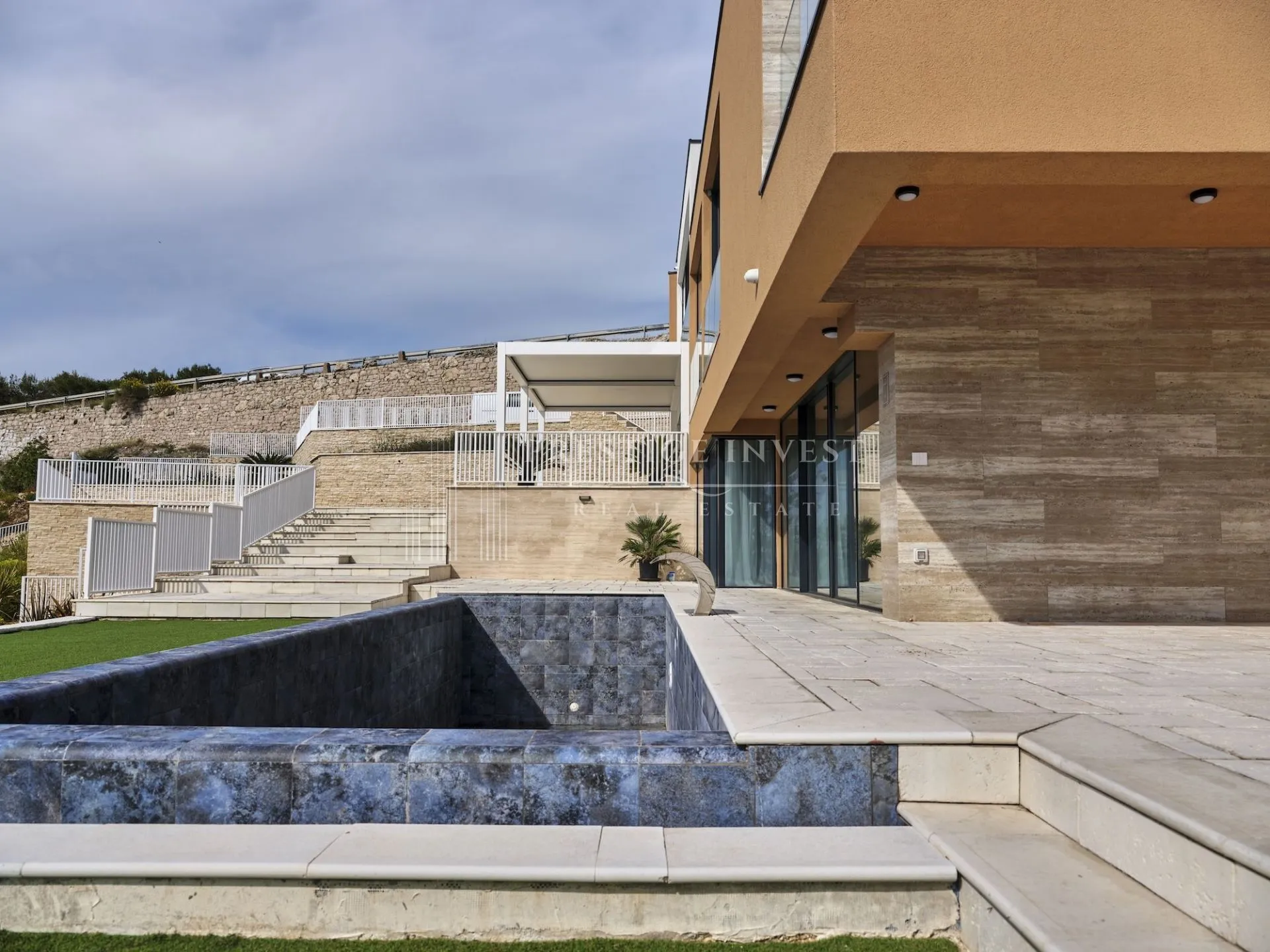 villa medusa u srcu mediterana - prvi red do mora - slika 5