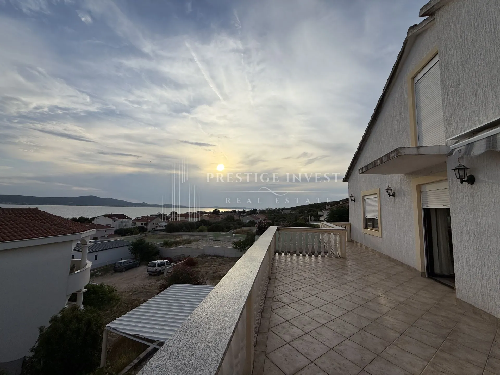 sveti petar- kuća s pogledom na more- 2 trosobna stana - slika 2