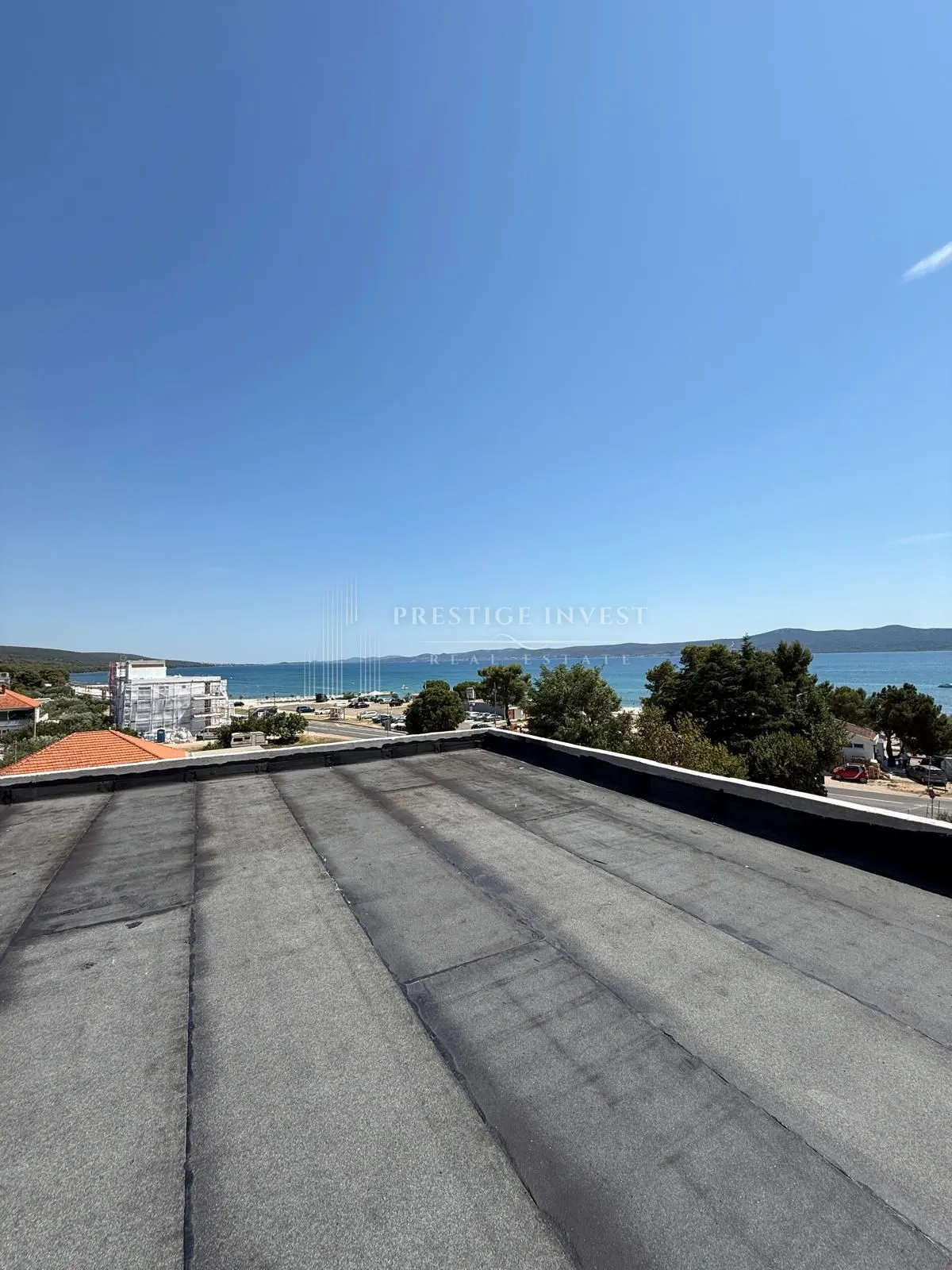 sukošan-s201- luksuzan penthouse-1.red uz more - krovna terasa - slika 32
