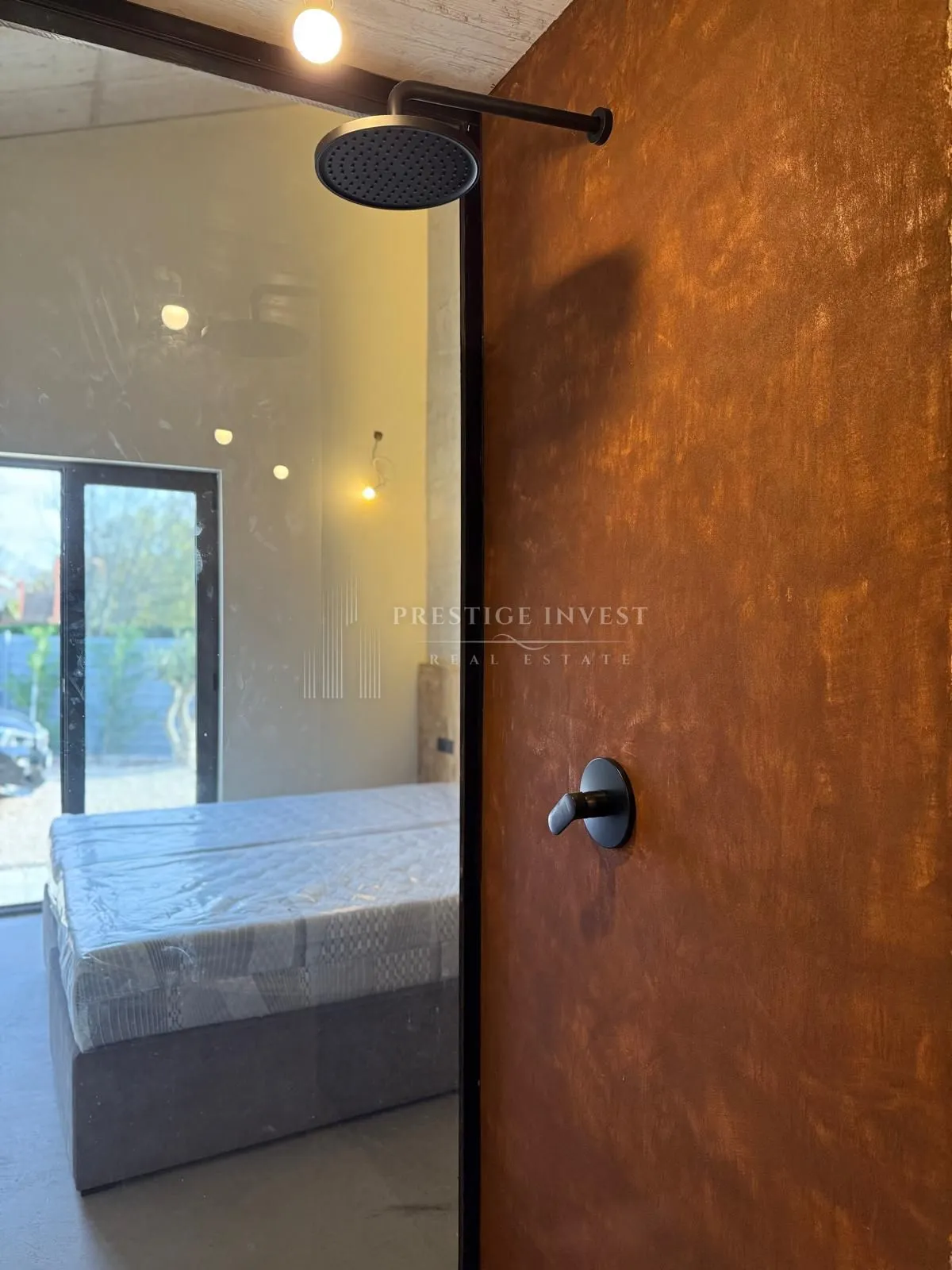 luksuzna prizemnica s 2550m2 okućnice i bazenom - slika 18