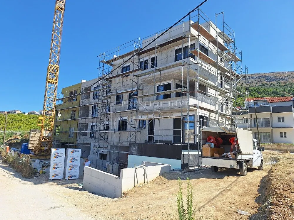 podstrana-novogradnja-b1 trosoban stan s vrtom - slika 11