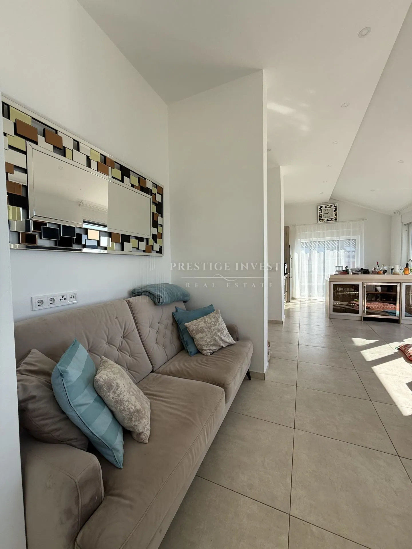 bibinje zadar- penthouse prvi red uz plažu - slika 12