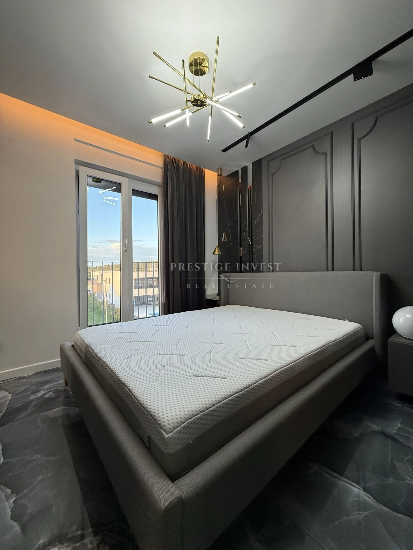 ekskluzivan penthouse- drugi red od plaže - slika 61