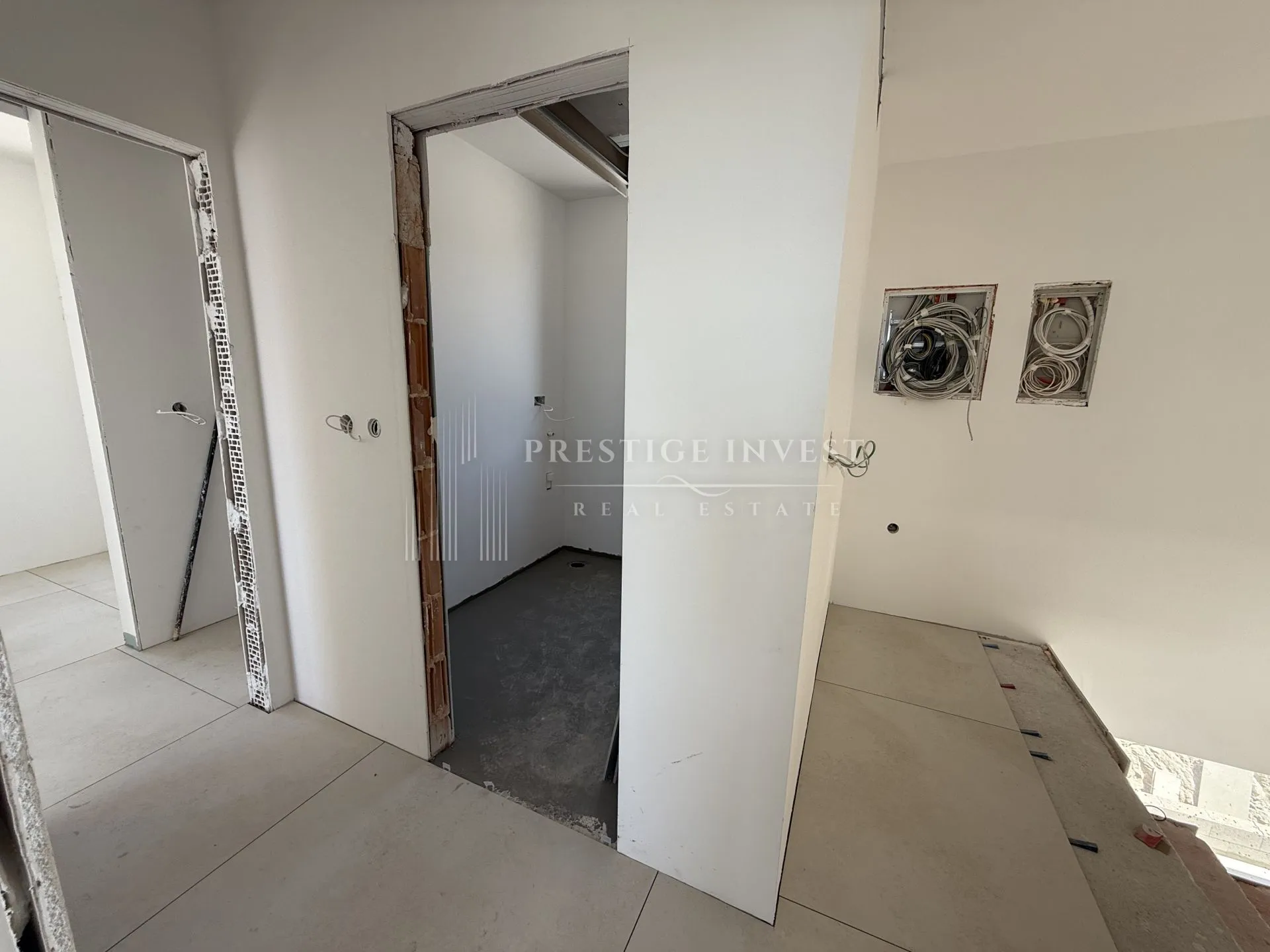 vodice- eksluzivna vila s panormaskim pogledom za otoke - slika 40