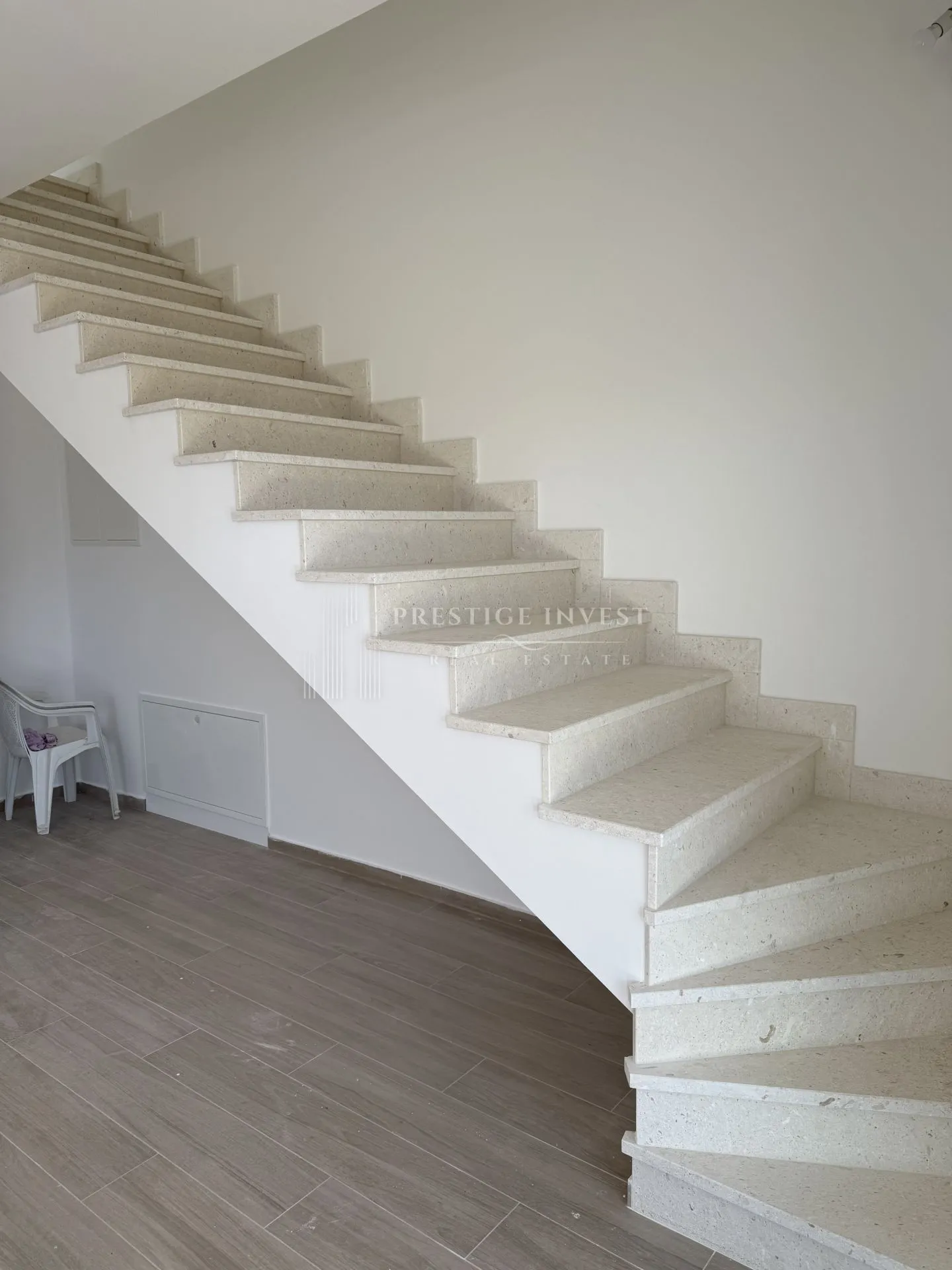 luksuzan penthouse pogled na more- s7 - drugi red uz more - slika 41