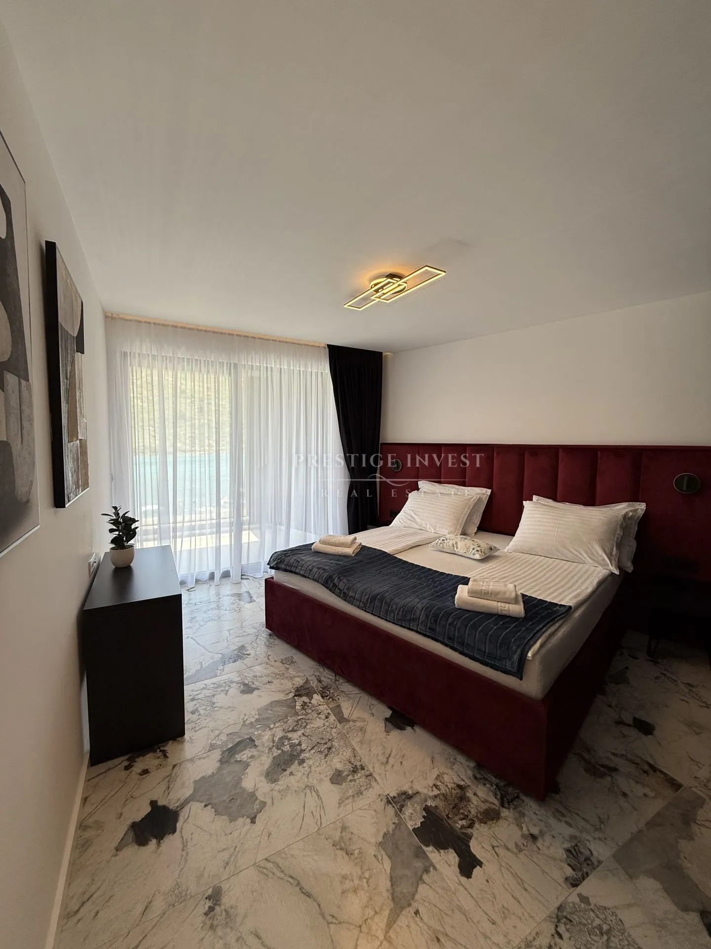 rogoznica- prvi red uz more- luksuzna vila s bazenom - slika 54
