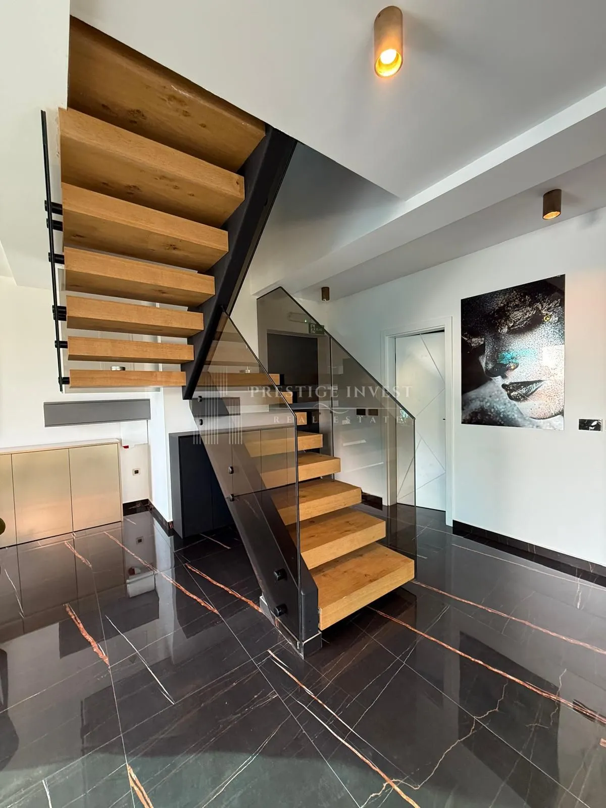 sukošan- luksuzan penthouse prvi red uz more - slika 12