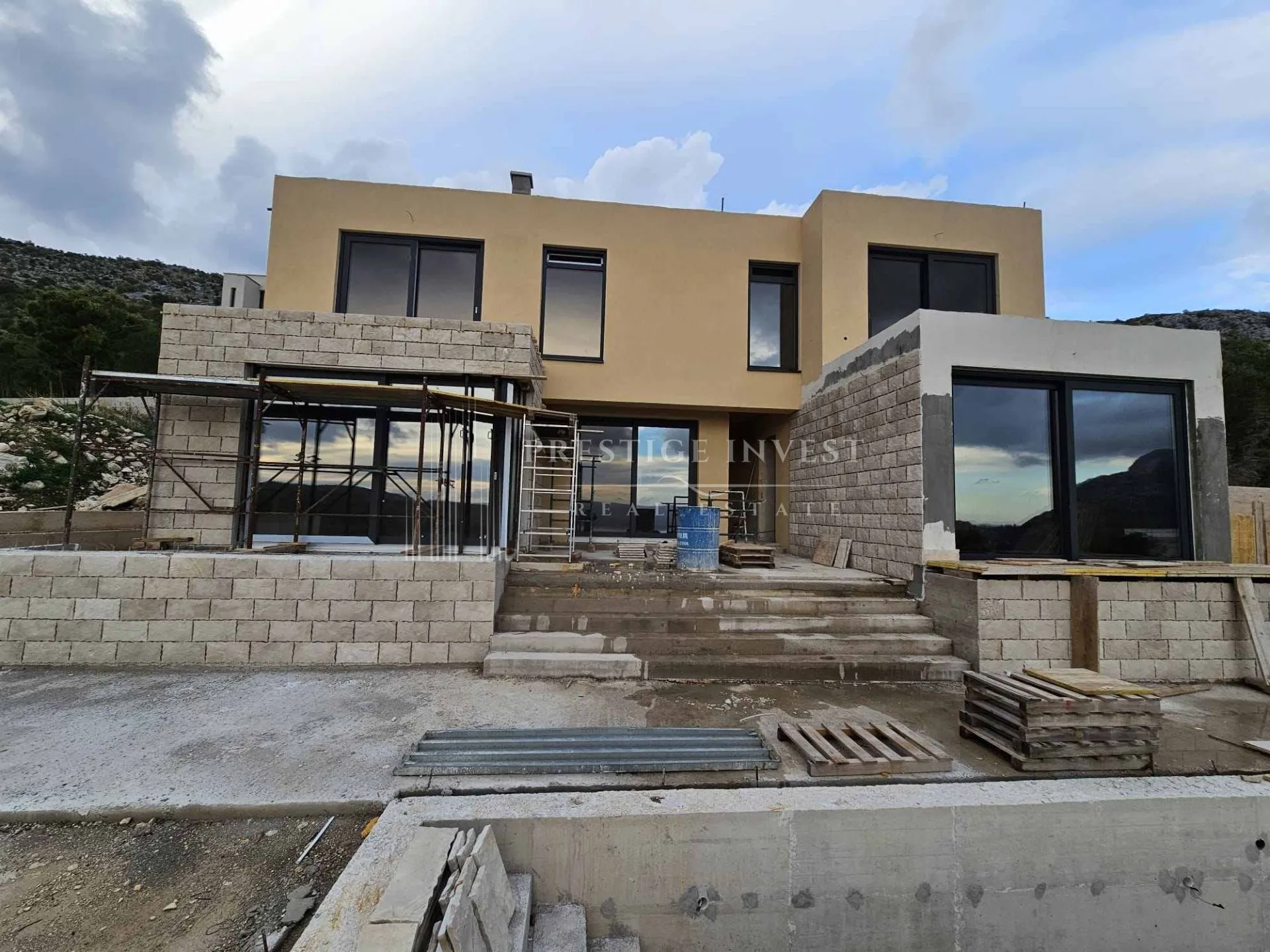 luksuzna villa domus - omis - slika 2