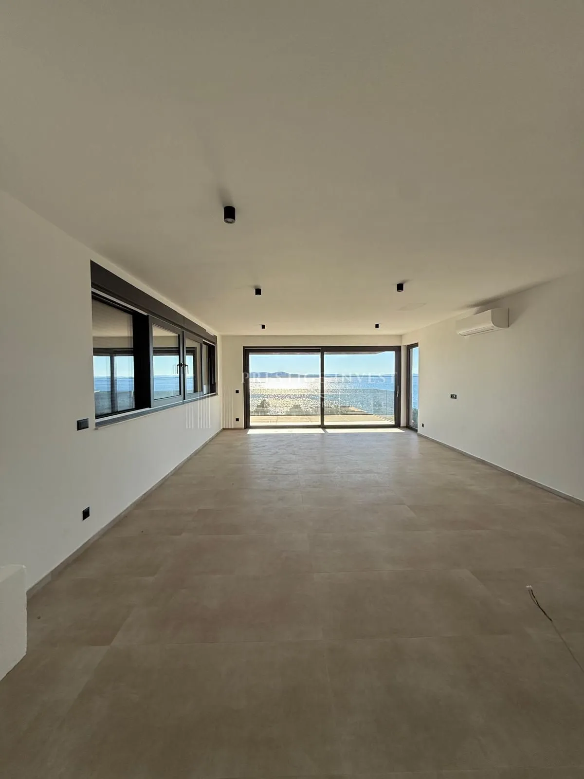 penthouse- pogled na more- bazen, krovna terasa - slika 17